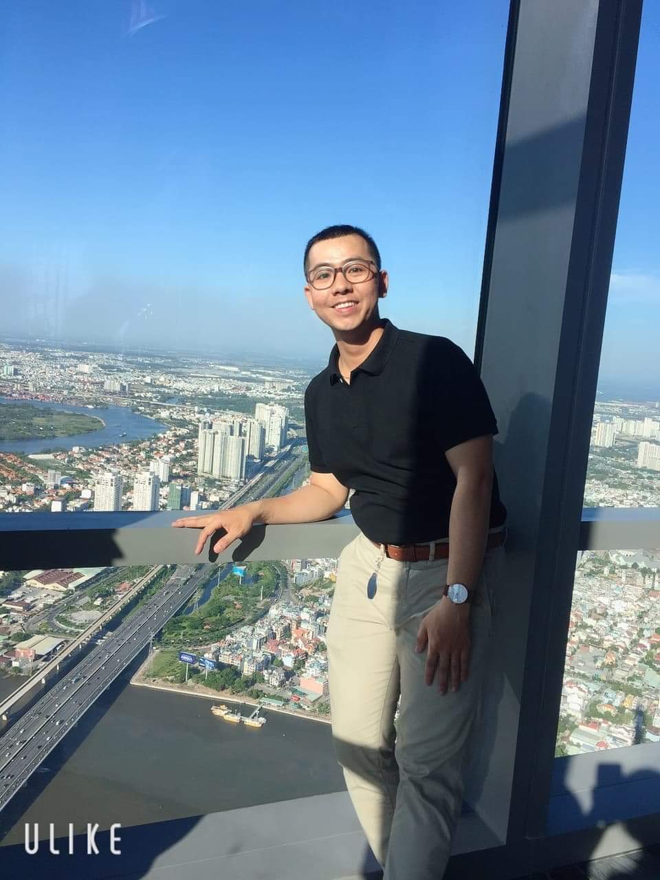 Tác giả ANTHEW NGUYỄN