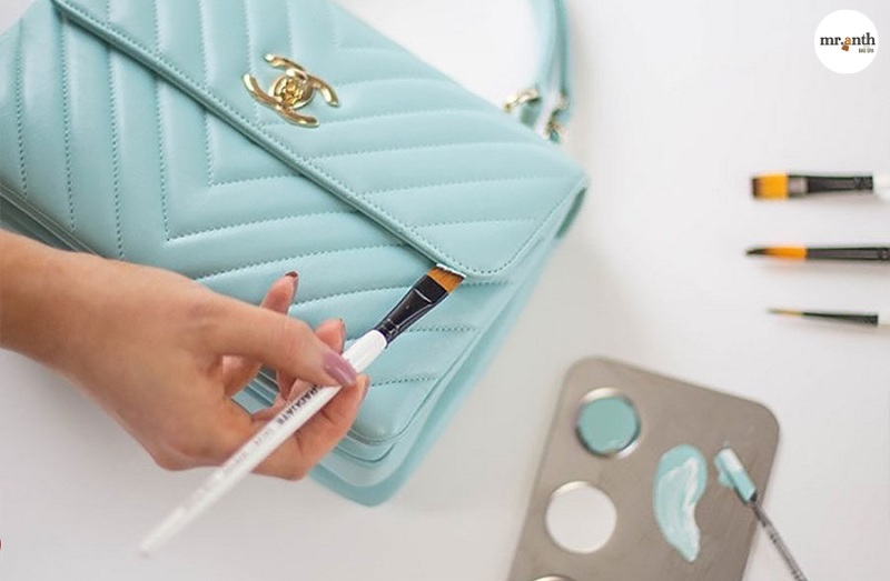 Lưu ý khi sửa túi xách bị tróc da