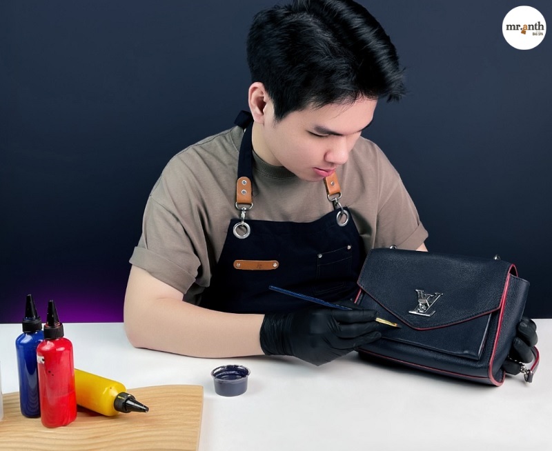 Cách bảo quản túi da sần sau khi làm sạch