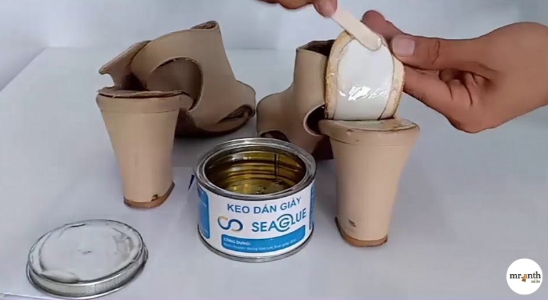 Dán giày bằng keo gì tốt nhất hiện nay? Keo dán Seaglue - SG 45