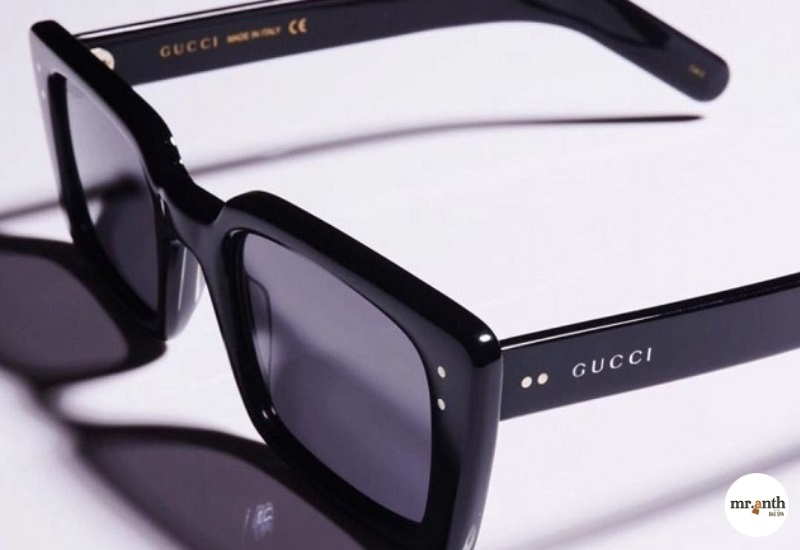Kính mắt dòng sản phẩm của Gucci 