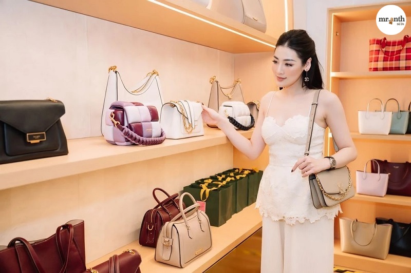 Thương hiệu túi xách Kate Spade nổi tiếng của Mỹ
