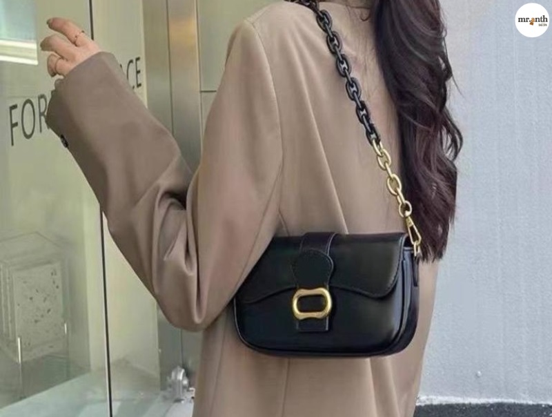 Túi Charles & Keith size 22