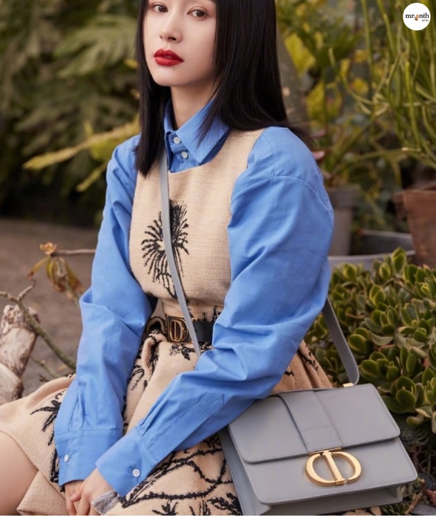 Đeo dây túi Dior như Vương Tử Văn