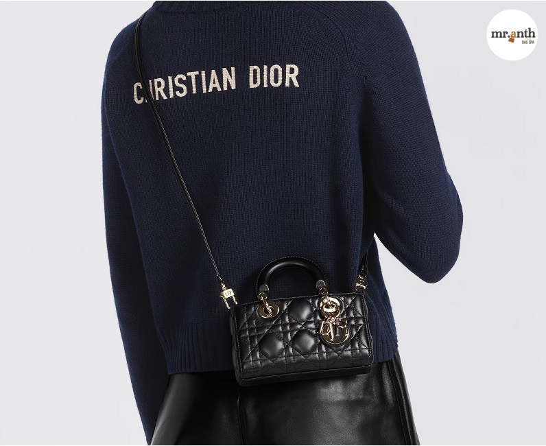 Cách đeo dây túi Dior đơn giả nhanh chóng tại nhà