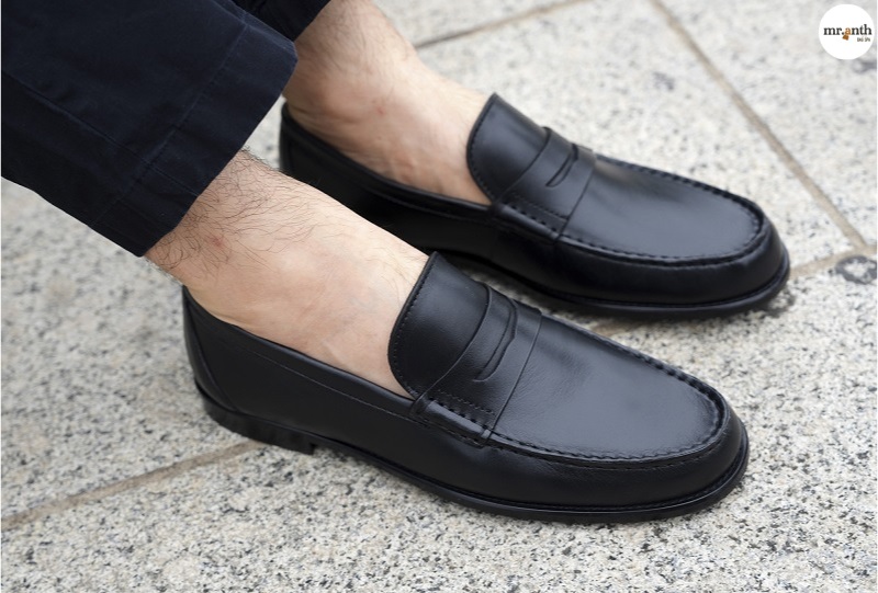 Loafer Shoes - Mẫu giày slip on trẻ trung ưa chuộng hiện nay