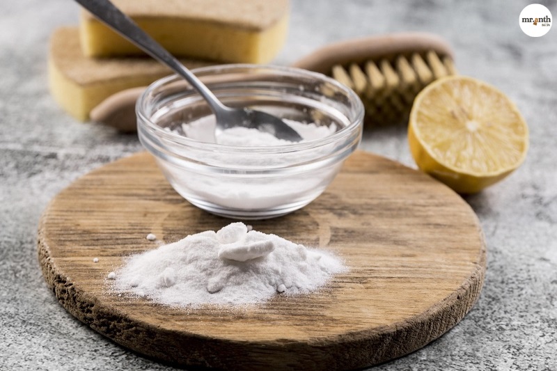 Dùng Chanh + Baking Soda làm trắng đế giày cao su