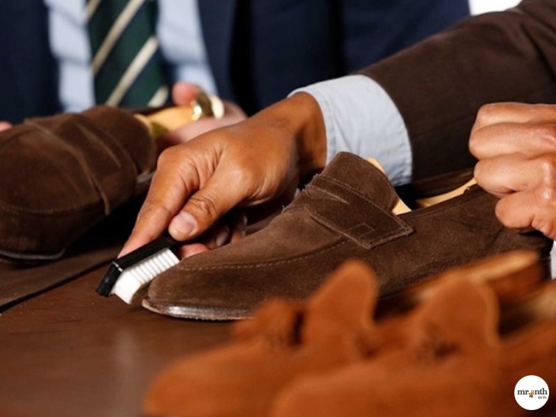 Cách bảo quản và vệ sinh da Suede đúng cách