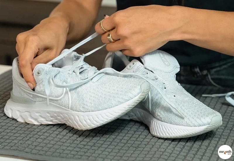 Các bước chuẩn bị giặt giày thể thao Nike
