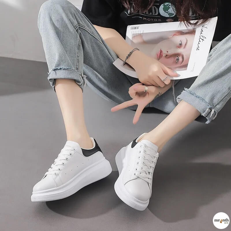 Alexander McQueen - Thương hiệu giày hiệu nữ trên thế giới