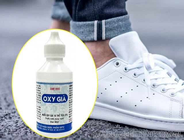 Vệ sinh giày trắng bằng oxy già